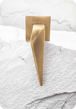 Mate Luxury Intro Image